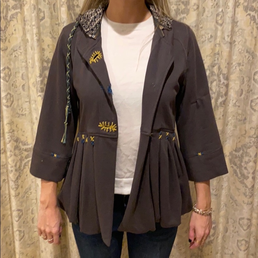 Boutique vintage sweater